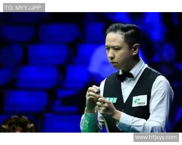 大卫吉尔伯特与希金斯的精彩对决揭示斯诺克赛场的激烈竞争与技巧较量 大卫吉尔伯特与希金斯的精彩对决揭示斯诺克赛场的激烈竞争与技巧较量