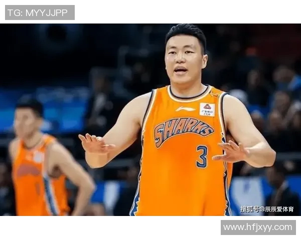 李根:从篮球场上的闪耀星辰到人生道路上的坚定追求者 李根:从篮球场上的闪耀星辰到人生道路上的坚定追求者